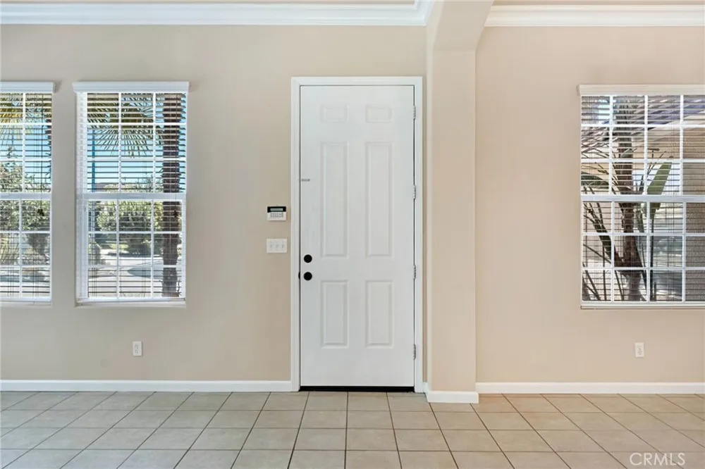 2579 Warner Avenue Clovis, CA 93611