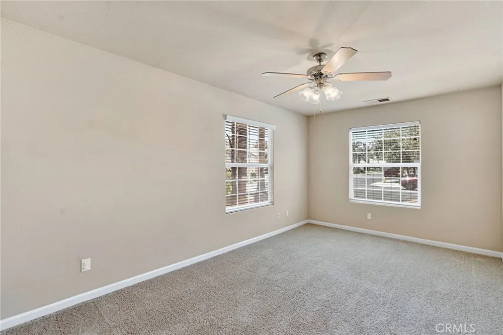2579 Warner Avenue Clovis, CA 93611