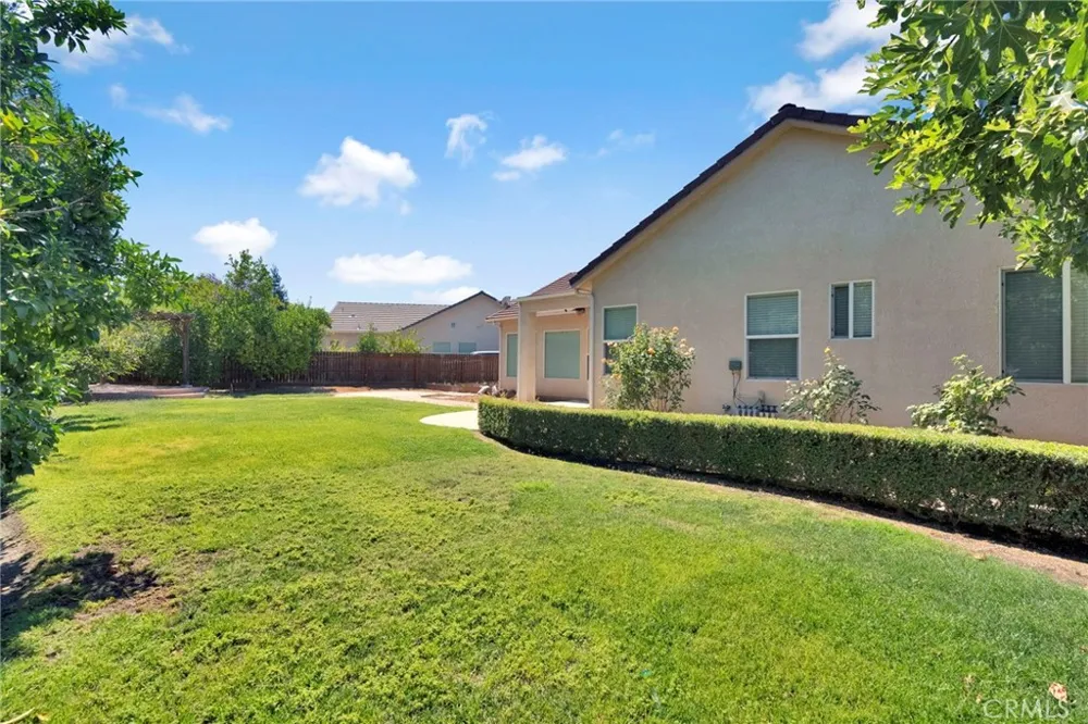2579 Warner Avenue Clovis, CA 93611