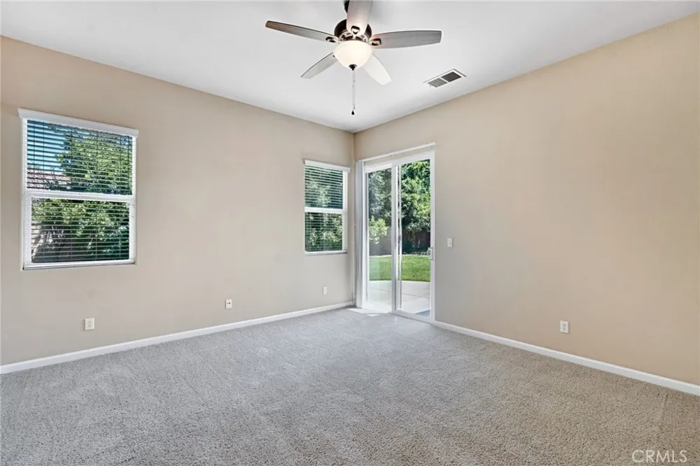 2579 Warner Avenue Clovis, CA 93611
