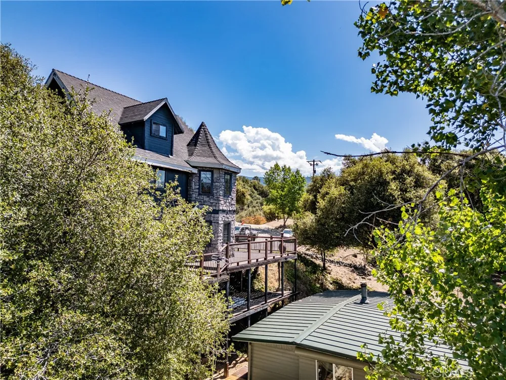 42306 Snowline Court Oakhurst, CA 93644