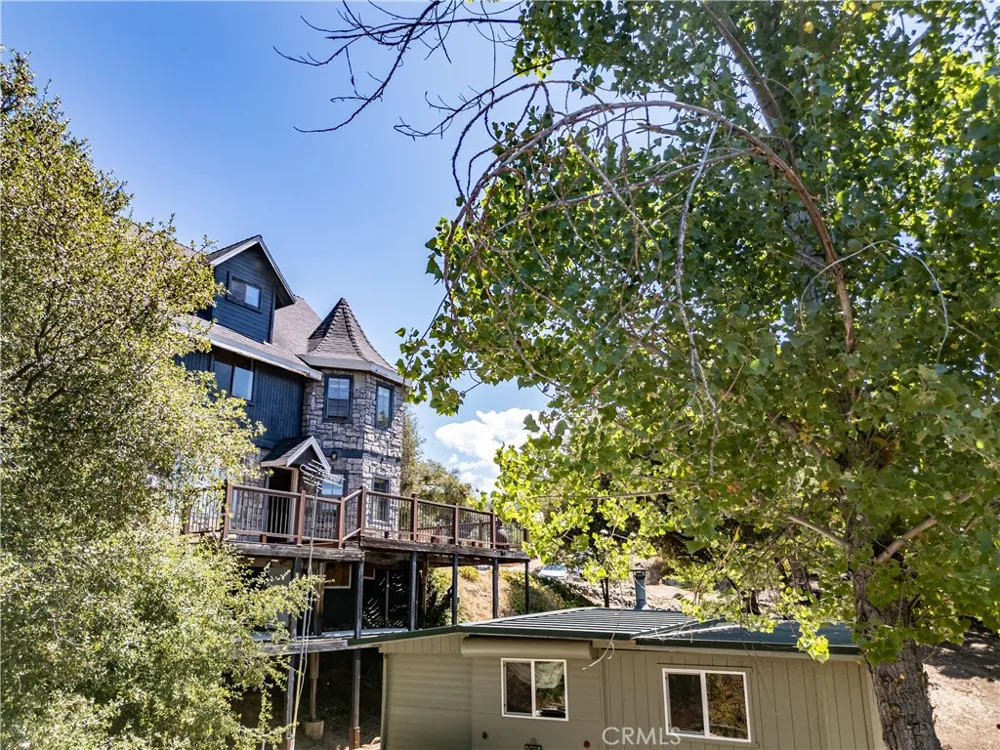 42306 Snowline Court Oakhurst, CA 93644