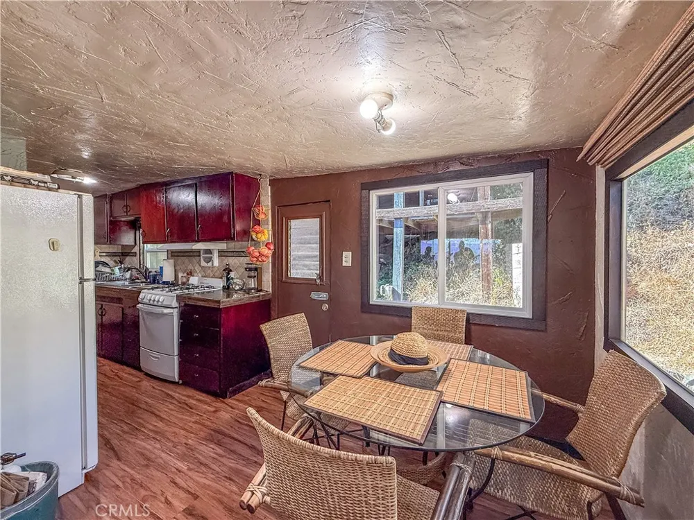42306 Snowline Court Oakhurst, CA 93644