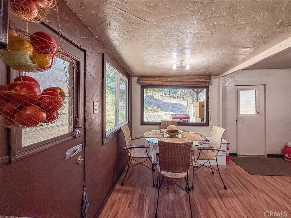 42306 Snowline Court Oakhurst, CA 93644