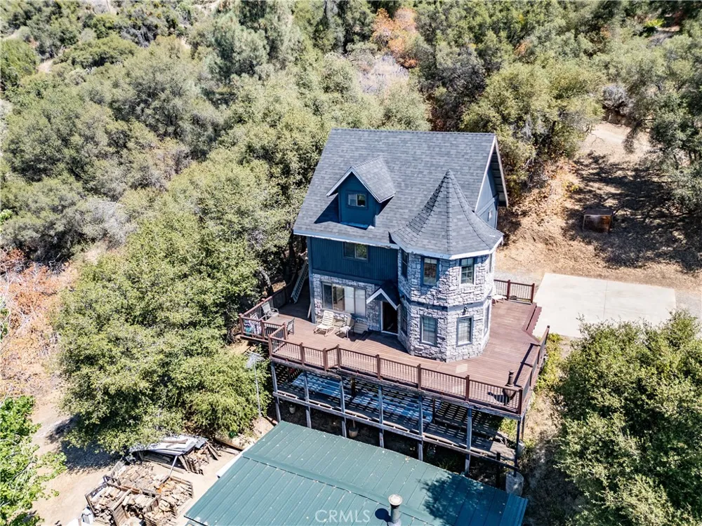42306 Snowline Court Oakhurst, CA 93644