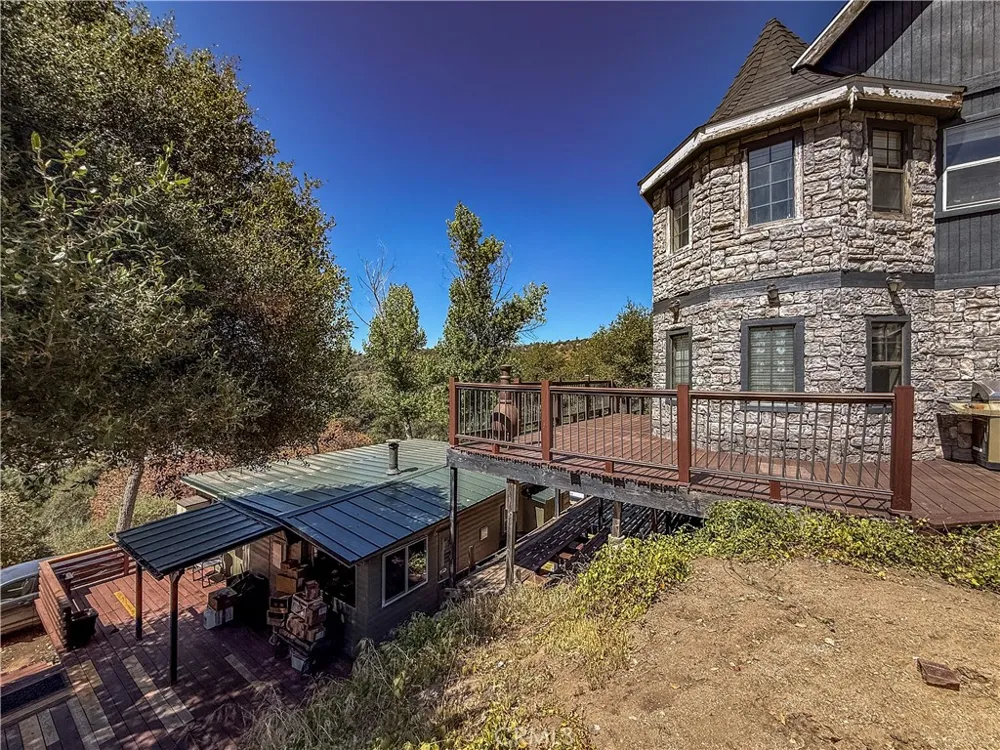 42306 Snowline Court Oakhurst, CA 93644