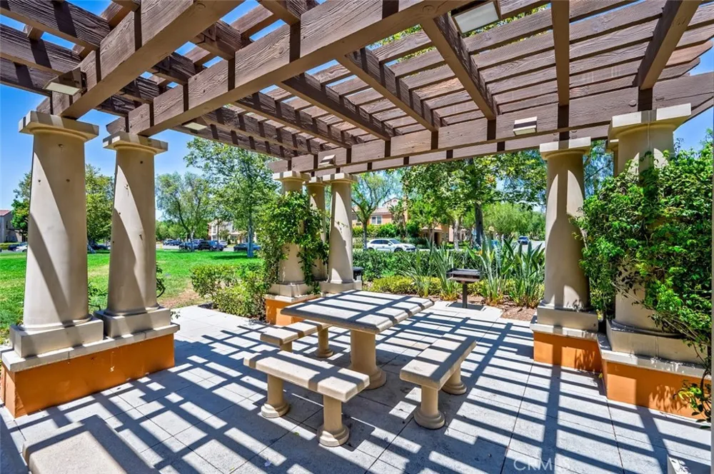 46 Cactus Bloom Irvine, CA 92618
