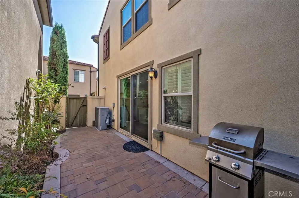 46 Cactus Bloom Irvine, CA 92618