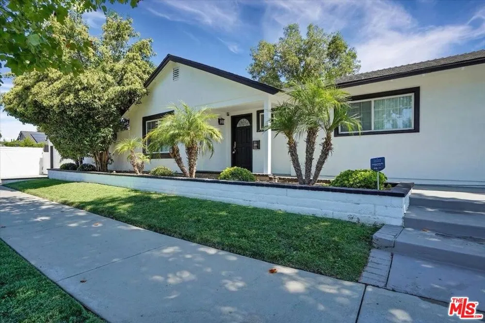 6500 Ponce Avenue West Hills, CA 91307
