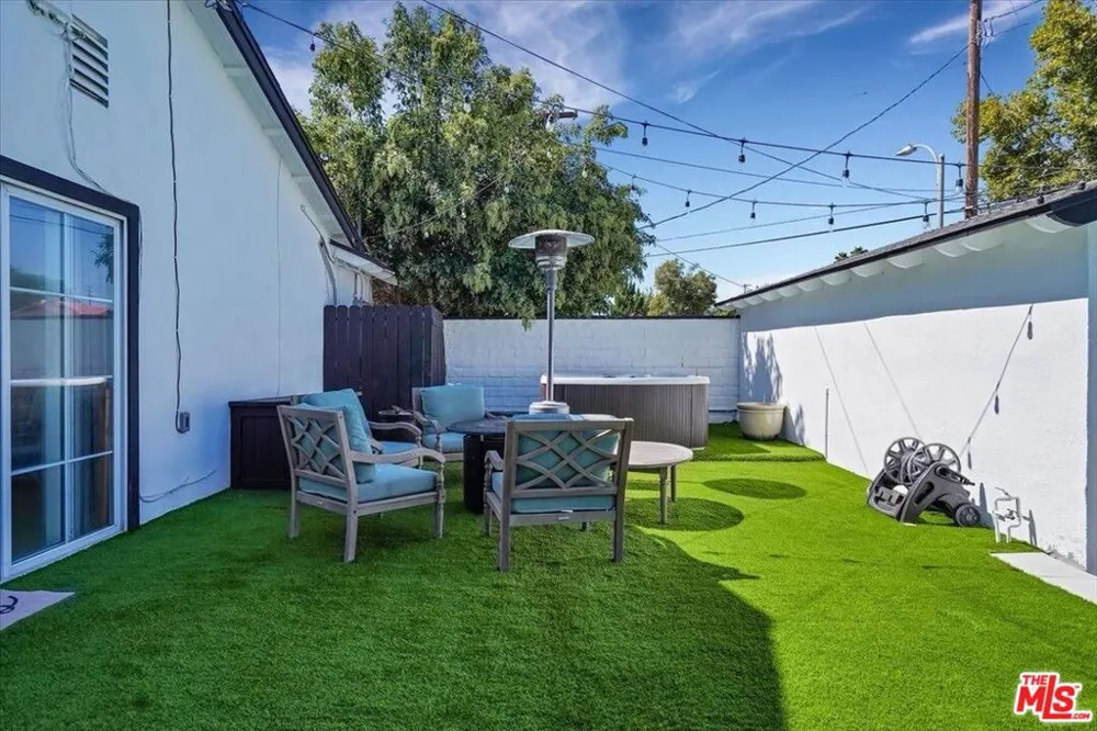 6500 Ponce Avenue West Hills, CA 91307