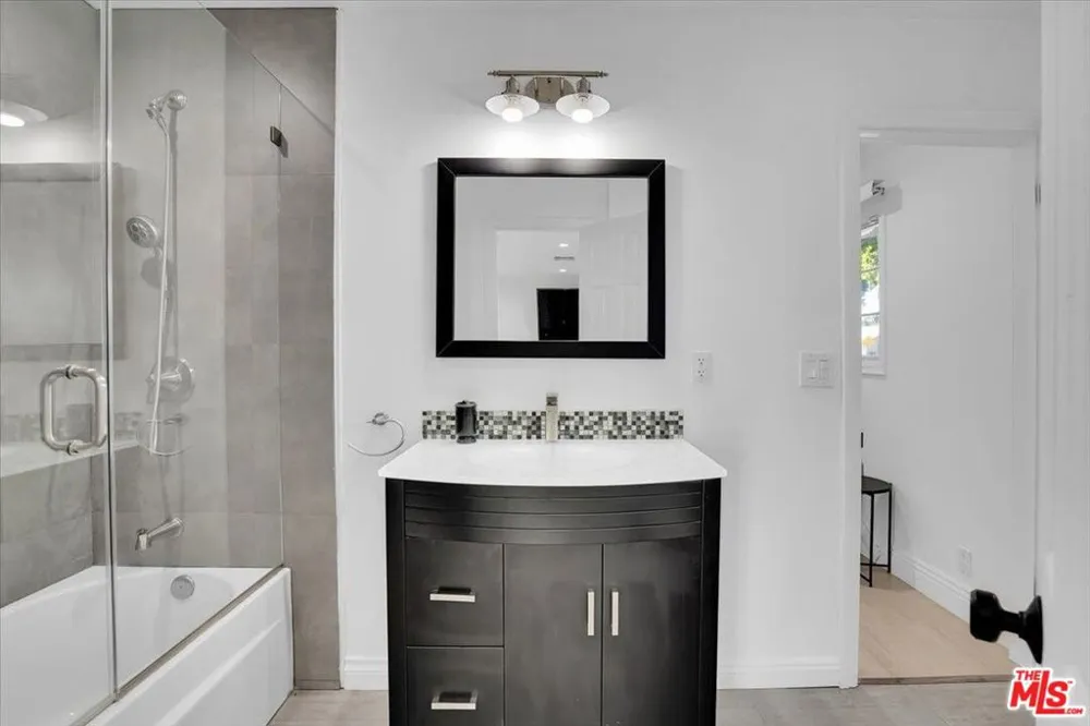 6500 Ponce Avenue West Hills, CA 91307