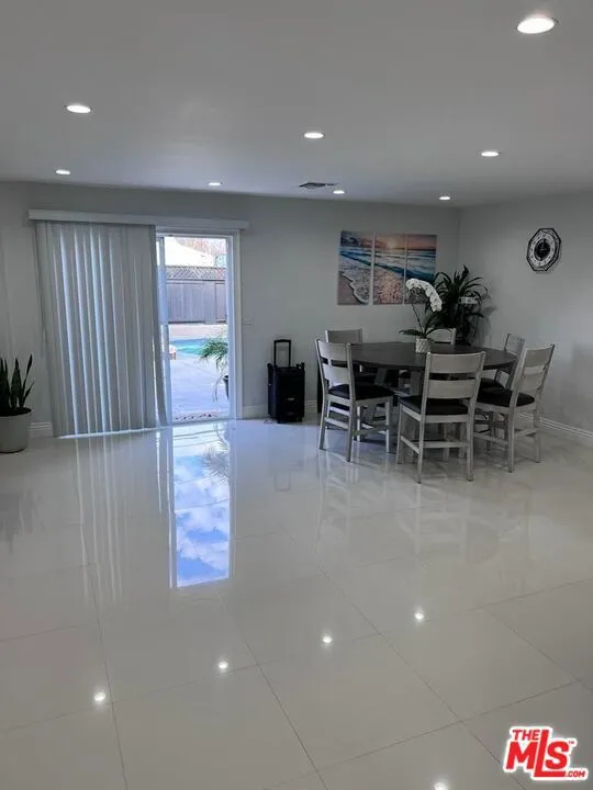 6500 Ponce Avenue West Hills, CA 91307