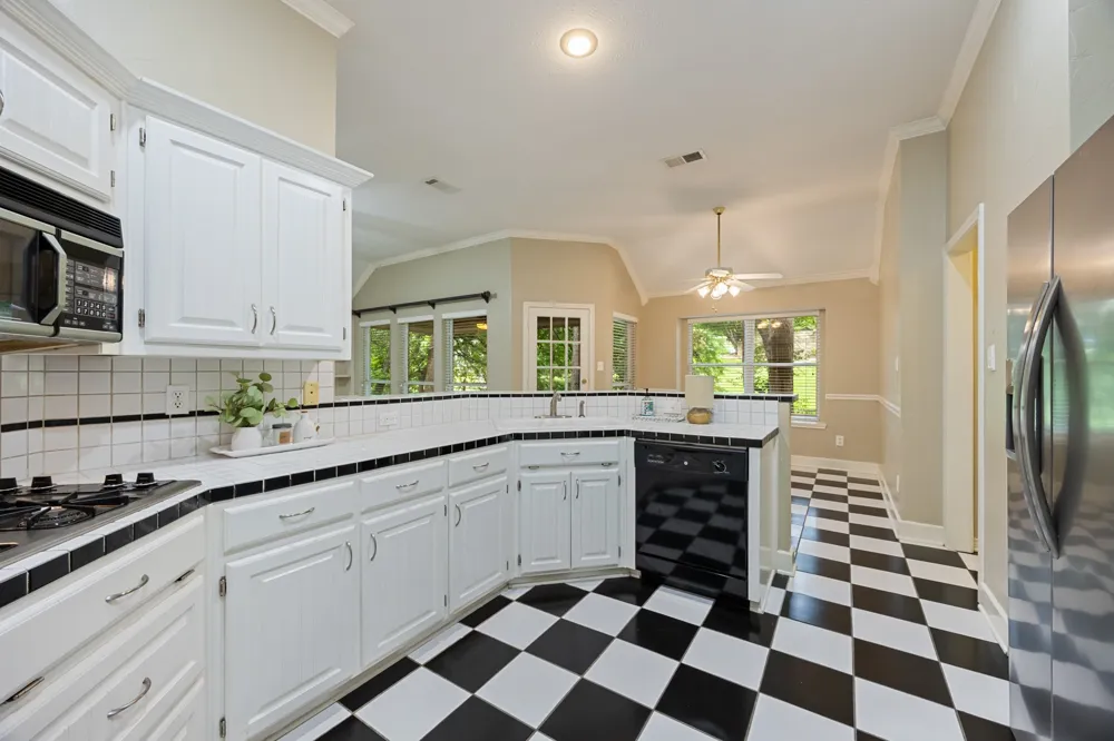 5504 Yacht Club Drive Rockwall, TX 75032
