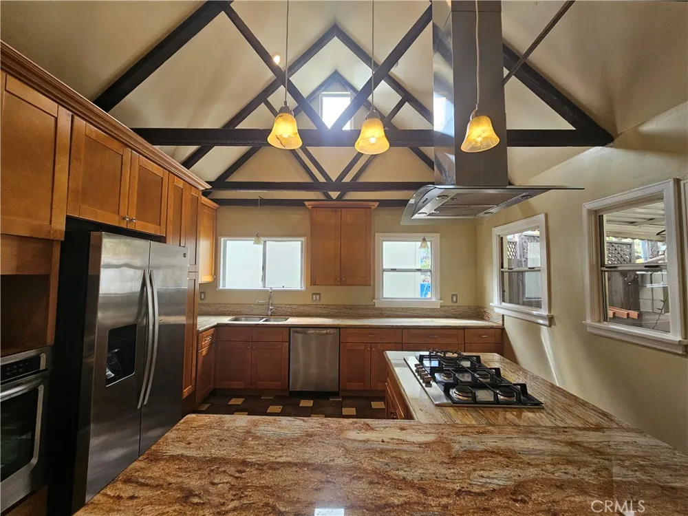 4966 Maywood Eagle Rock, CA 90041