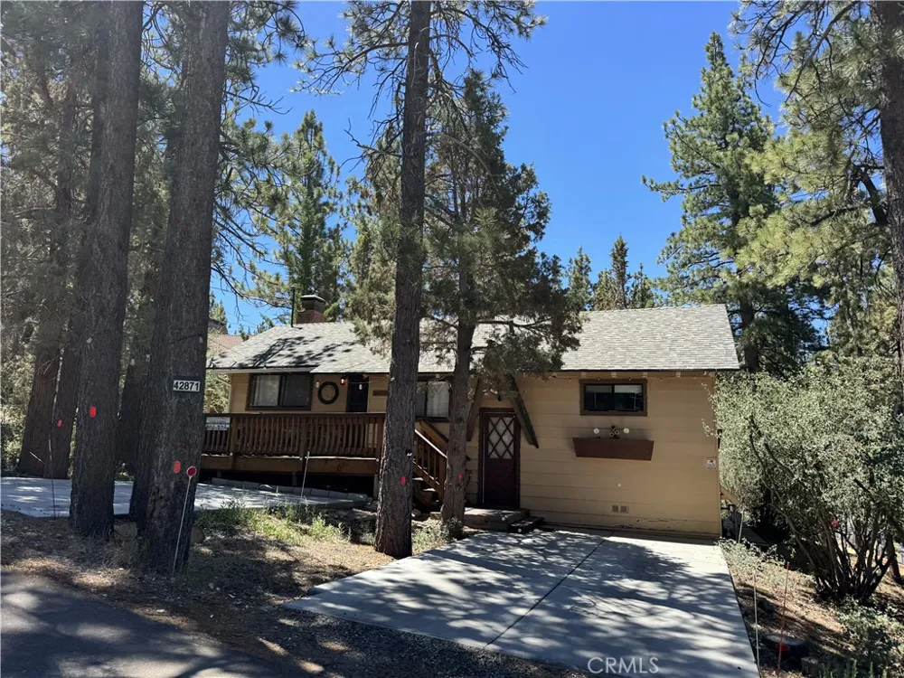 42871 Monterey Big Bear Lake, CA 92315