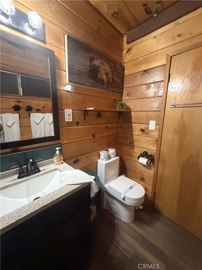 42871 Monterey Big Bear Lake, CA 92315