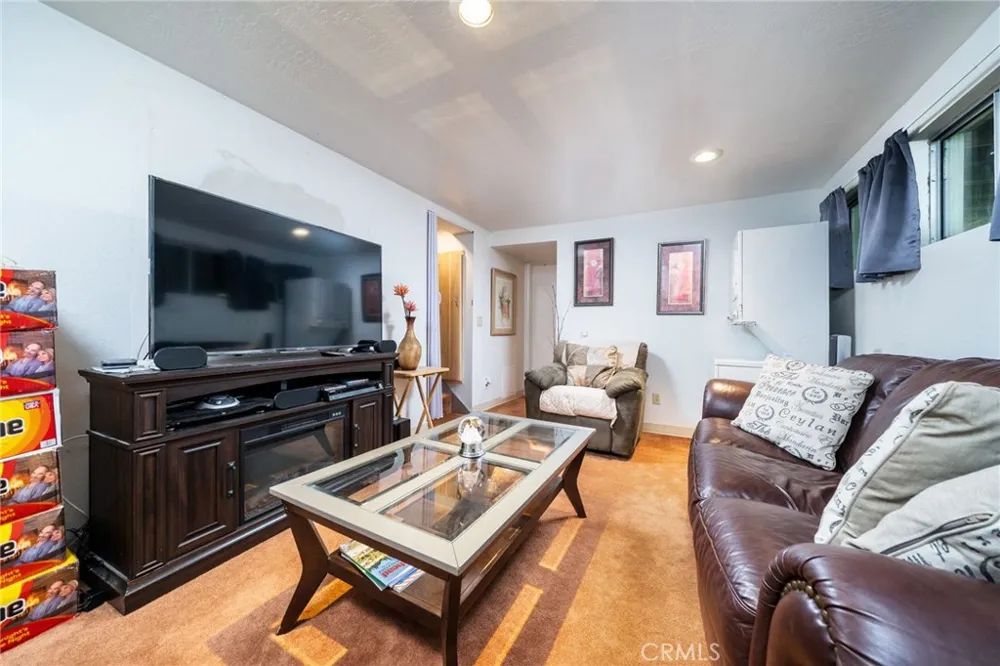 682 Buckingham Lake Arrowhead, CA 92352