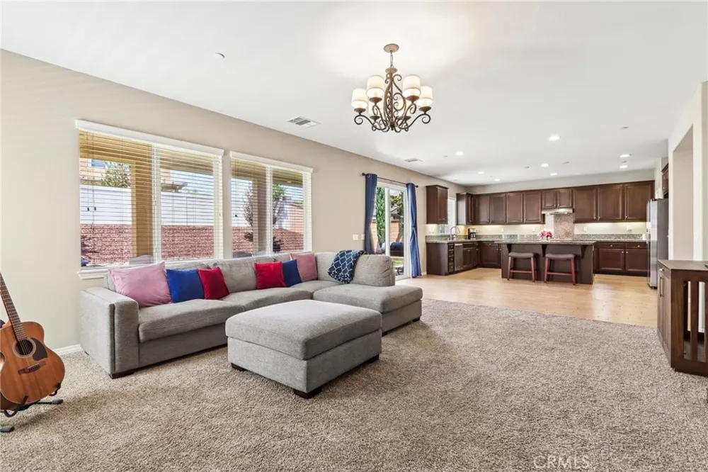 44228 Nighthawk Temecula, CA 92592