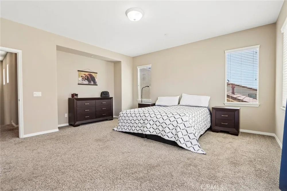 44228 Nighthawk Temecula, CA 92592