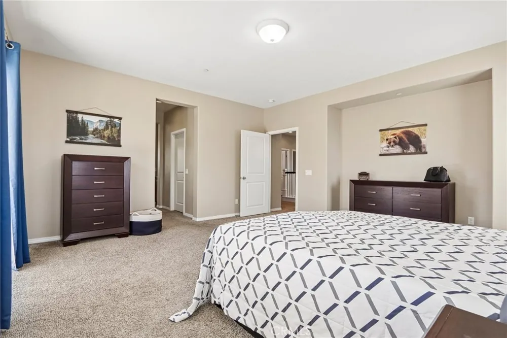 44228 Nighthawk Temecula, CA 92592