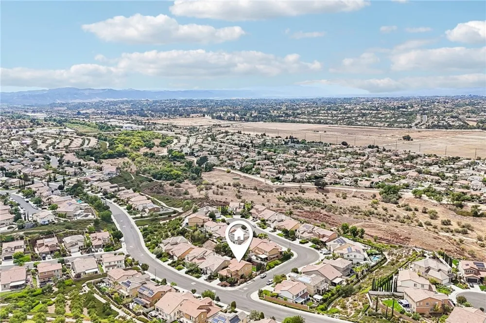 44228 Nighthawk Temecula, CA 92592