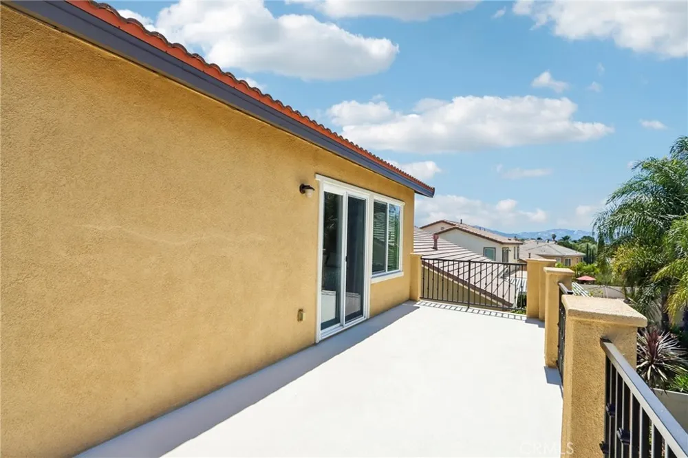 44228 Nighthawk Temecula, CA 92592