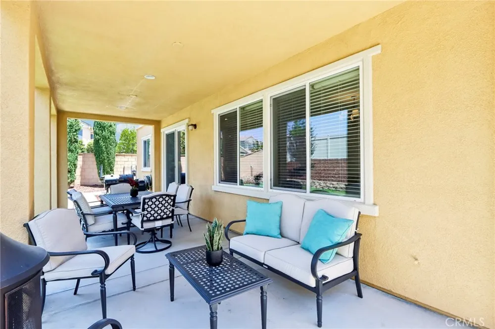 44228 Nighthawk Temecula, CA 92592