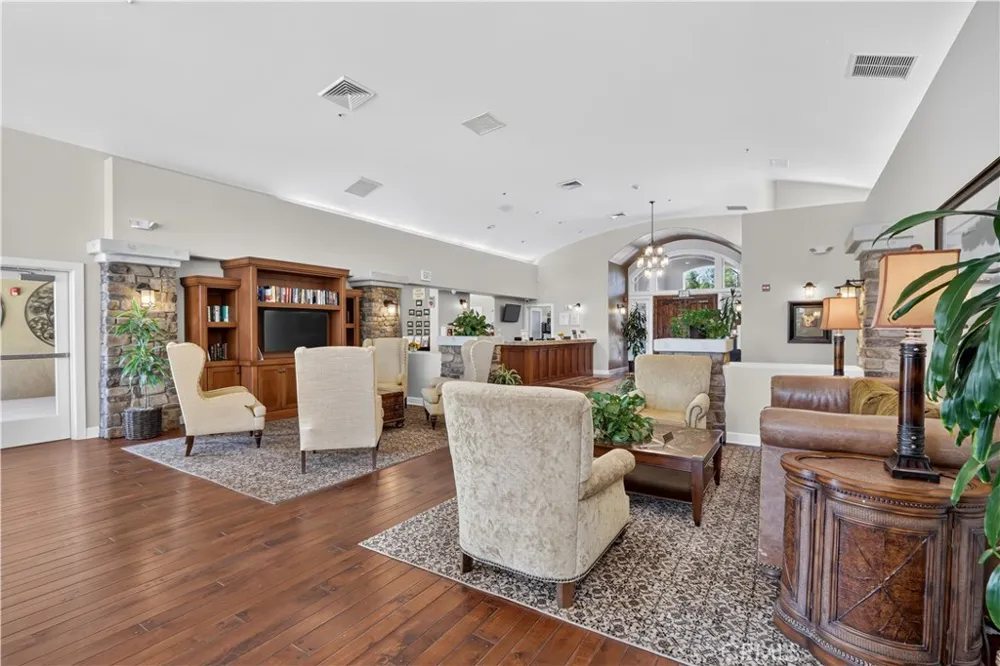 44228 Nighthawk Temecula, CA 92592