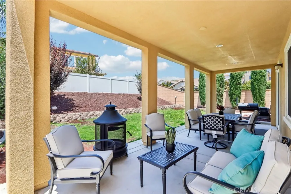 44228 Nighthawk Temecula, CA 92592