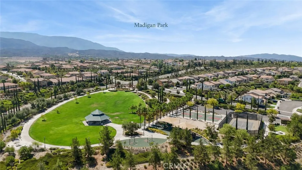 44228 Nighthawk Temecula, CA 92592