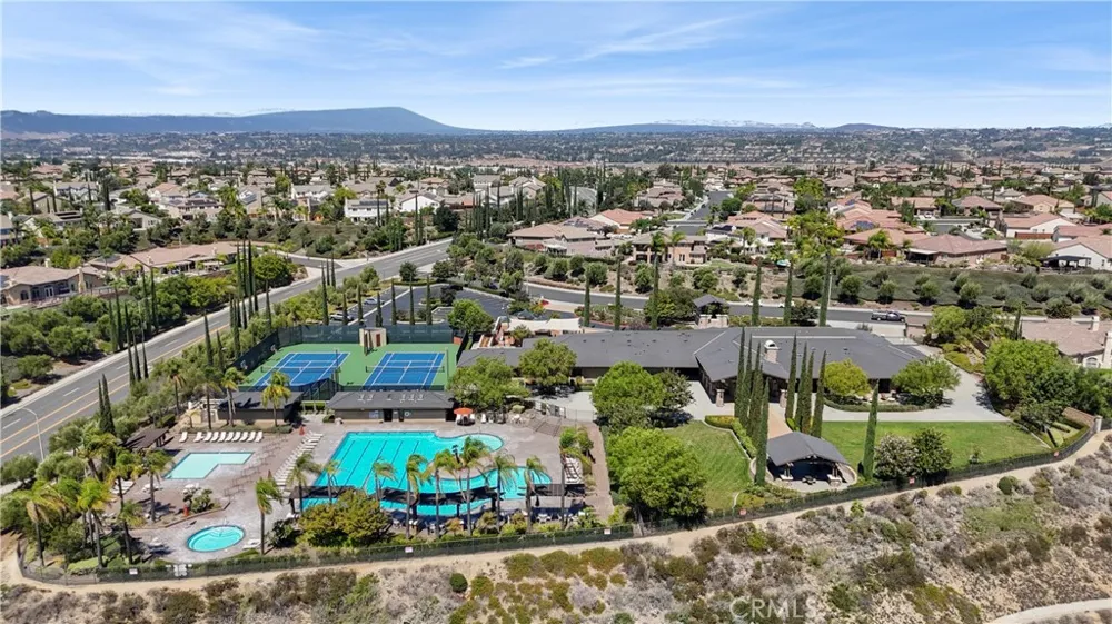 44228 Nighthawk Temecula, CA 92592