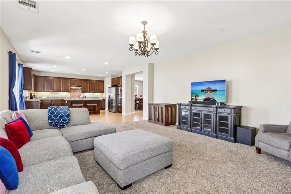 44228 Nighthawk Temecula, CA 92592