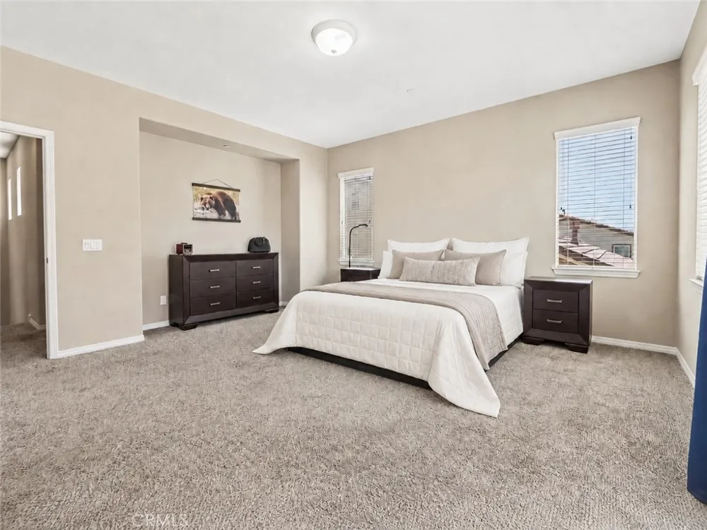 44228 Nighthawk Temecula, CA 92592