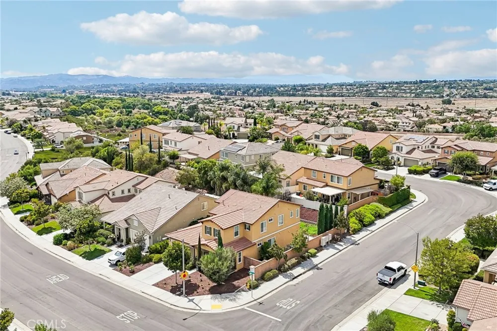 44228 Nighthawk Temecula, CA 92592