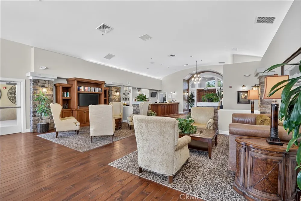 44228 Nighthawk Temecula, CA 92592