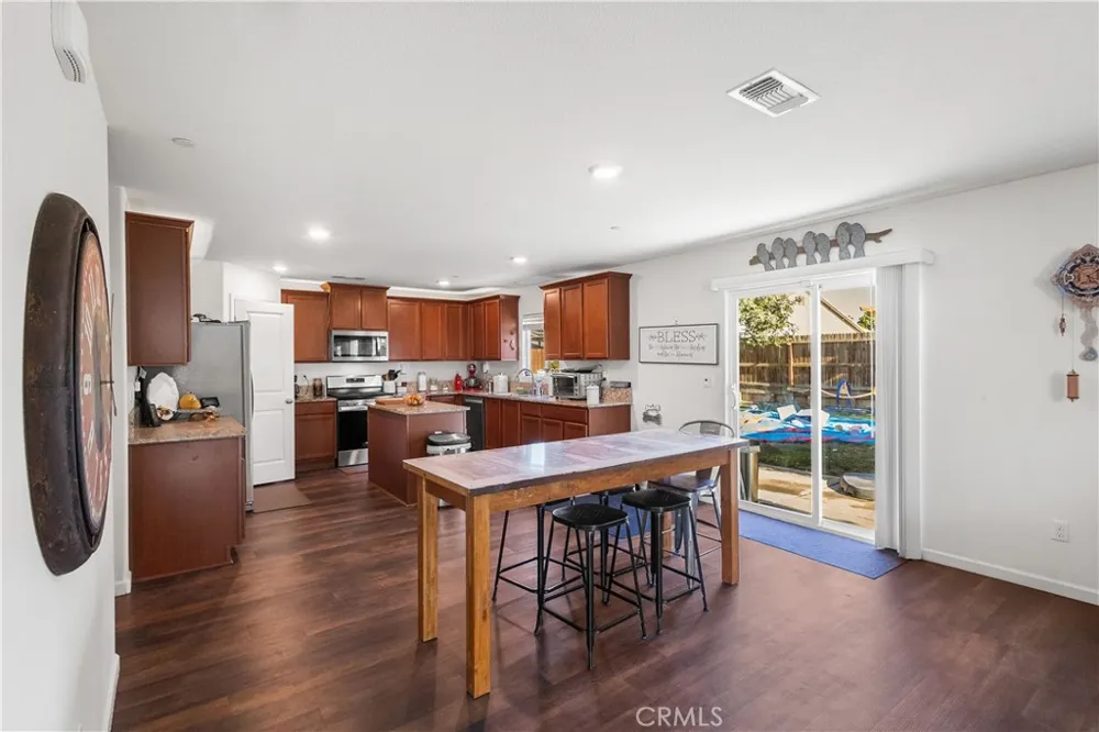139 Sterling Los Banos, CA 93635