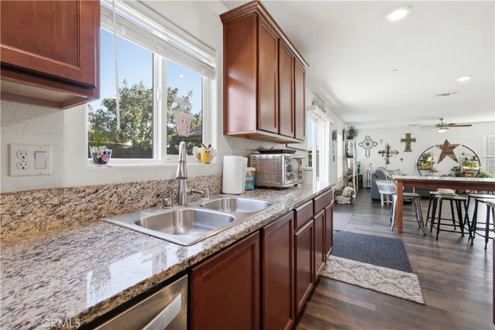 139 Sterling Los Banos, CA 93635