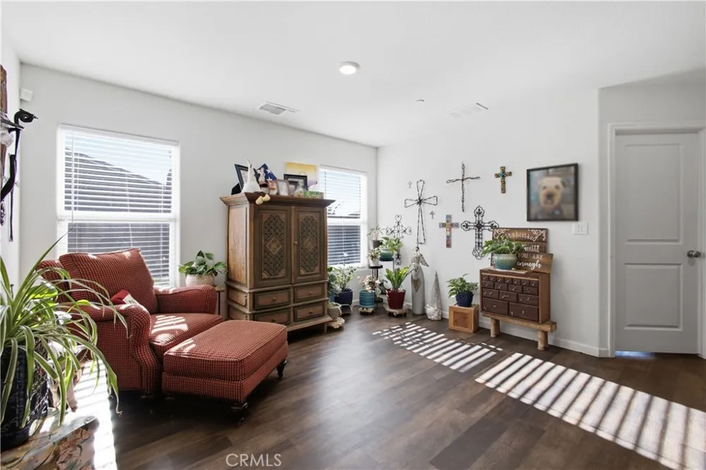 139 Sterling Los Banos, CA 93635