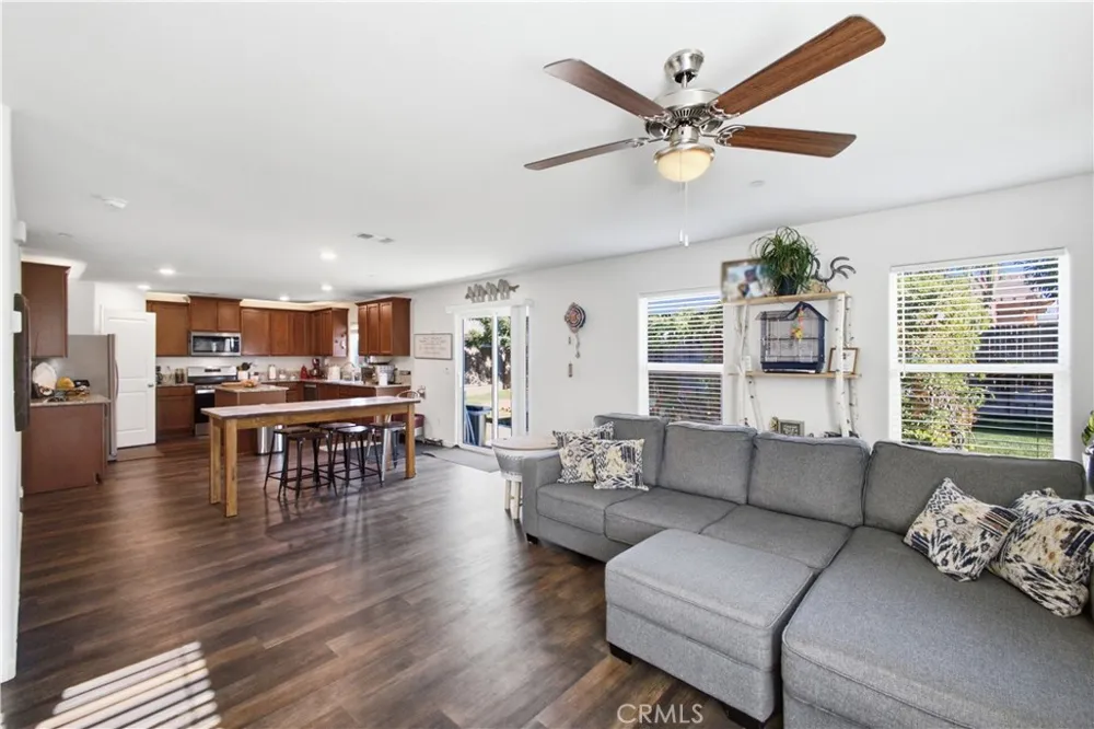 139 Sterling Los Banos, CA 93635
