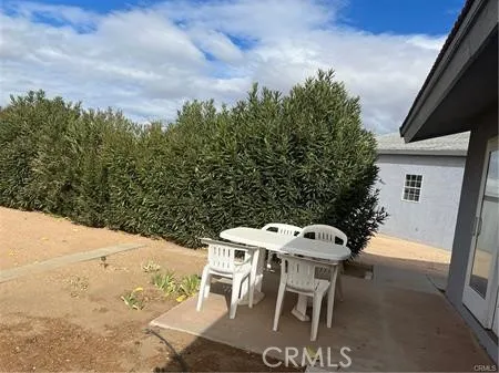6818 Kittyhawk Avenue Hesperia, CA 92345