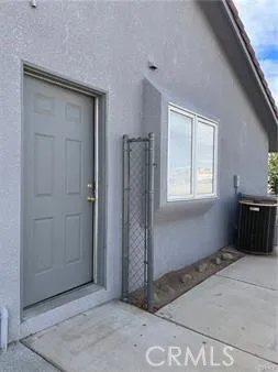 6818 Kittyhawk Avenue Hesperia, CA 92345