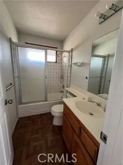 6818 Kittyhawk Avenue Hesperia, CA 92345