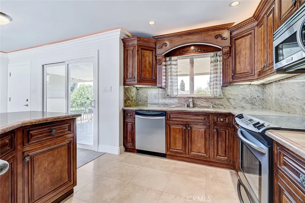 22937 Nadine Circle #B Torrance, CA 90505