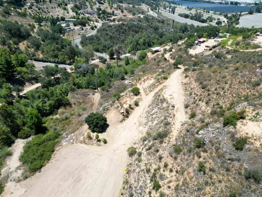 5589 Rainbow Creek Road Fallbrook, CA 92028
