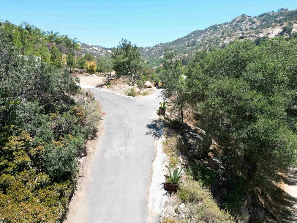 5589 Rainbow Creek Road Fallbrook, CA 92028