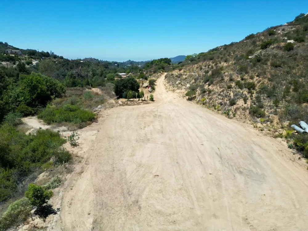 5589 Rainbow Creek Road Fallbrook, CA 92028