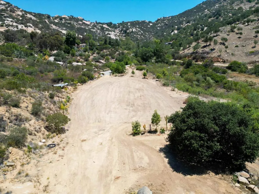 5589 Rainbow Creek Road Fallbrook, CA 92028
