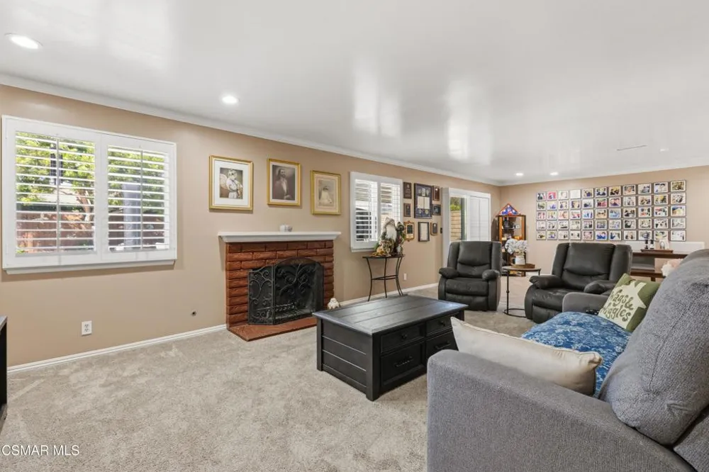 321 Pajaro Avenue Ventura, CA 93004