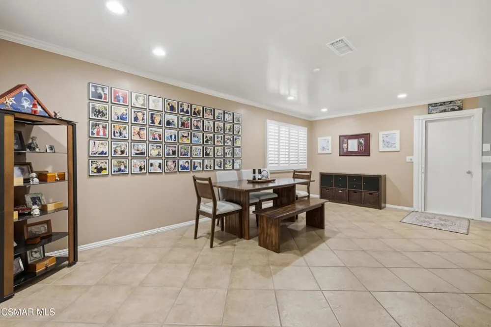 321 Pajaro Avenue Ventura, CA 93004