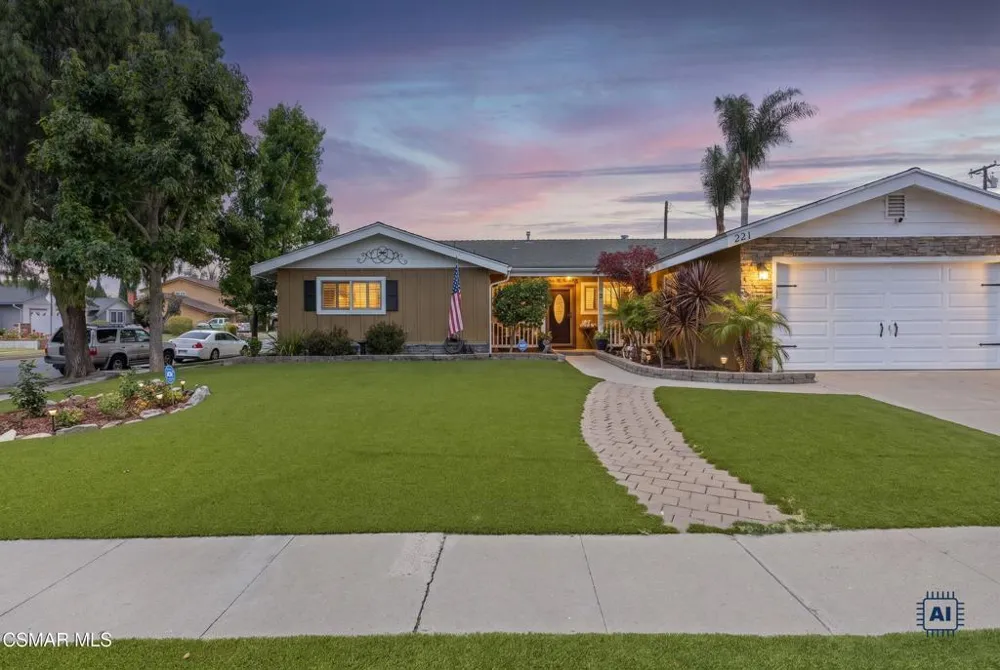 321 Pajaro Avenue Ventura, CA 93004